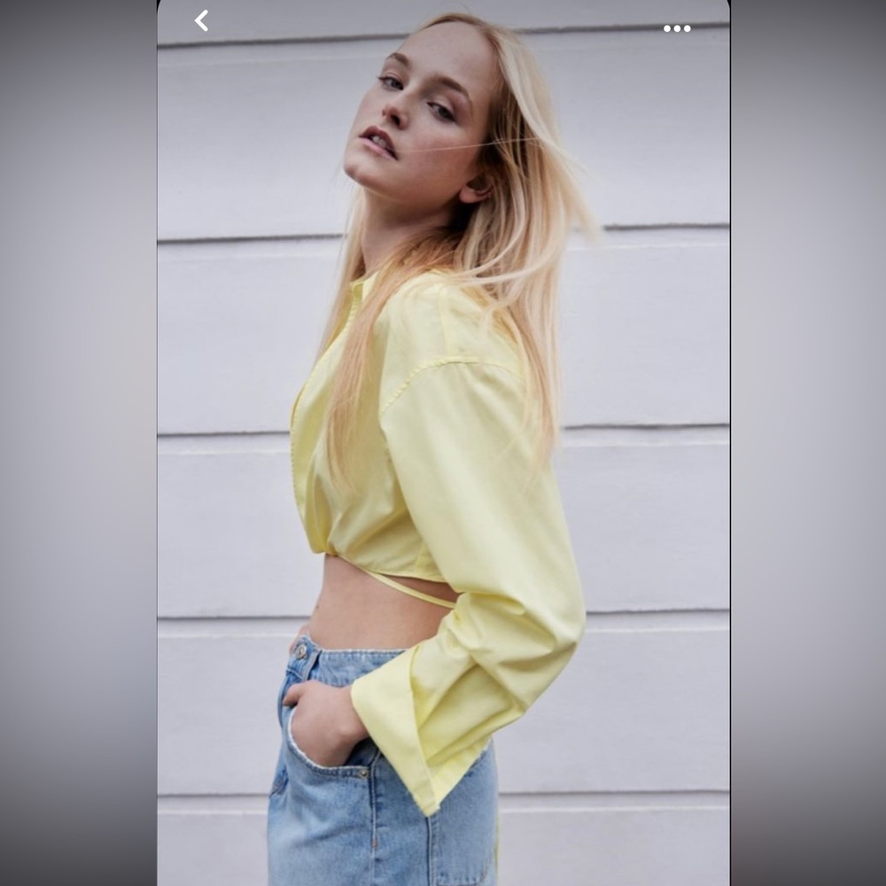 WOMENS TOP